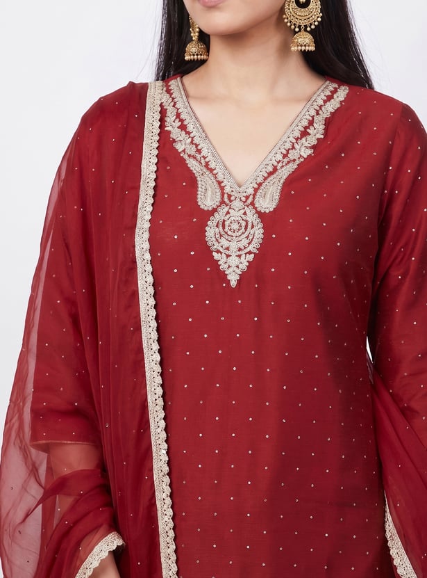 MELANGE Embroidered Kurta Set