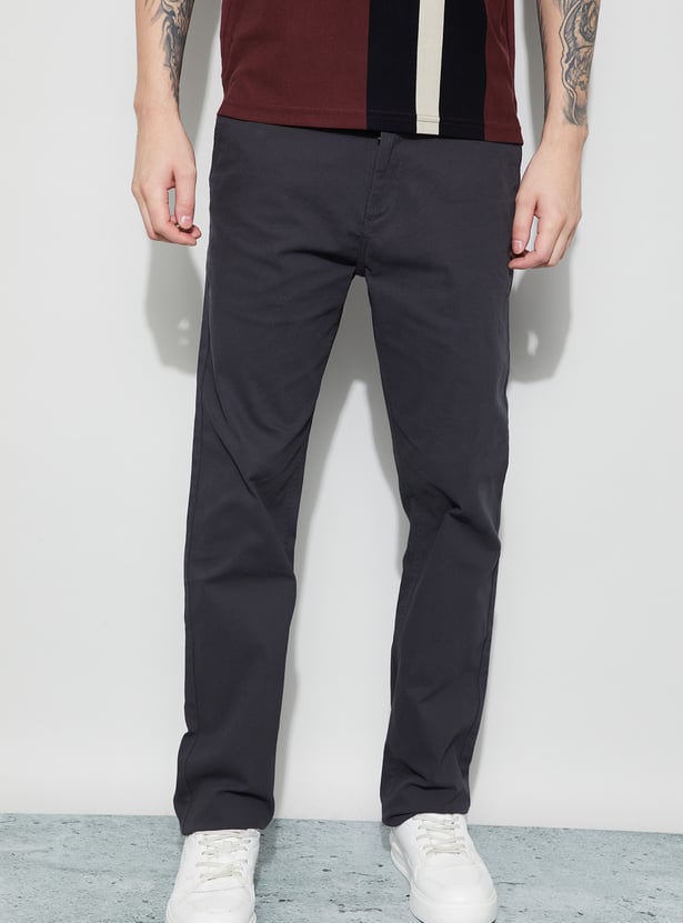 FAME FOREVER Solid Regular Fit Trousers