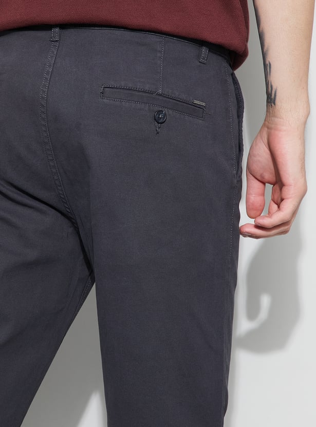 FAME FOREVER Solid Regular Fit Trousers