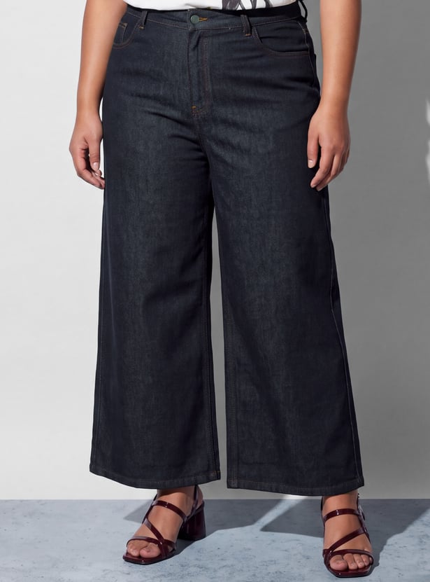 NEXUS Solid Wide-Leg Jeans