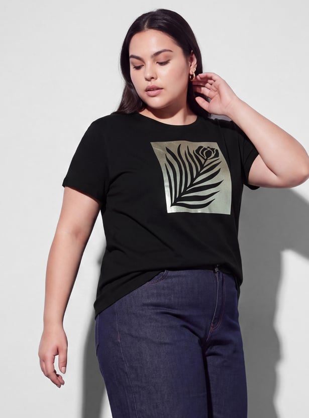 NEXUS Graphic Print T-shirt
