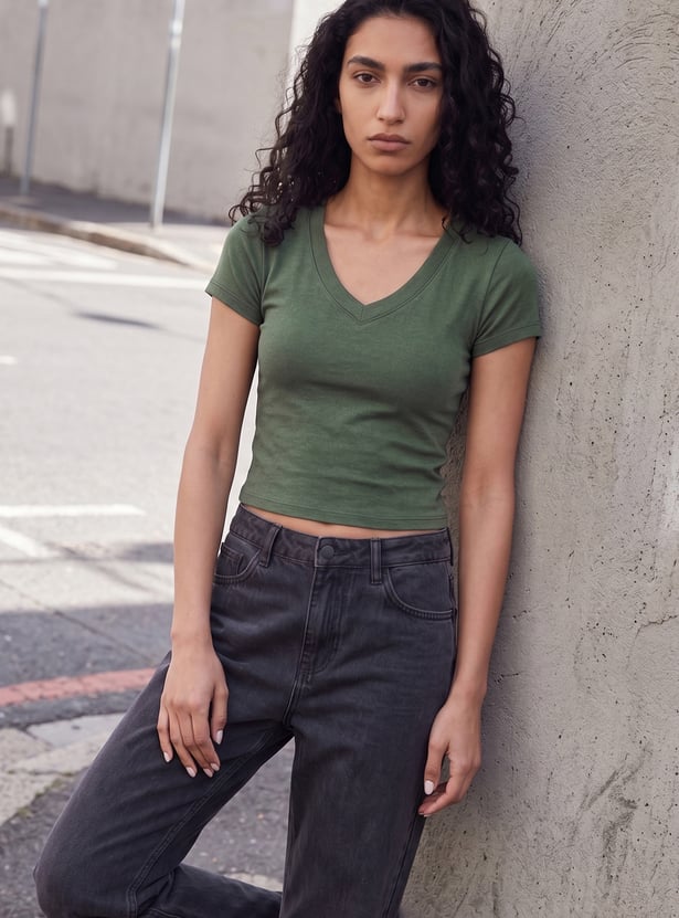 GINGER Solid Cropped T-shirt