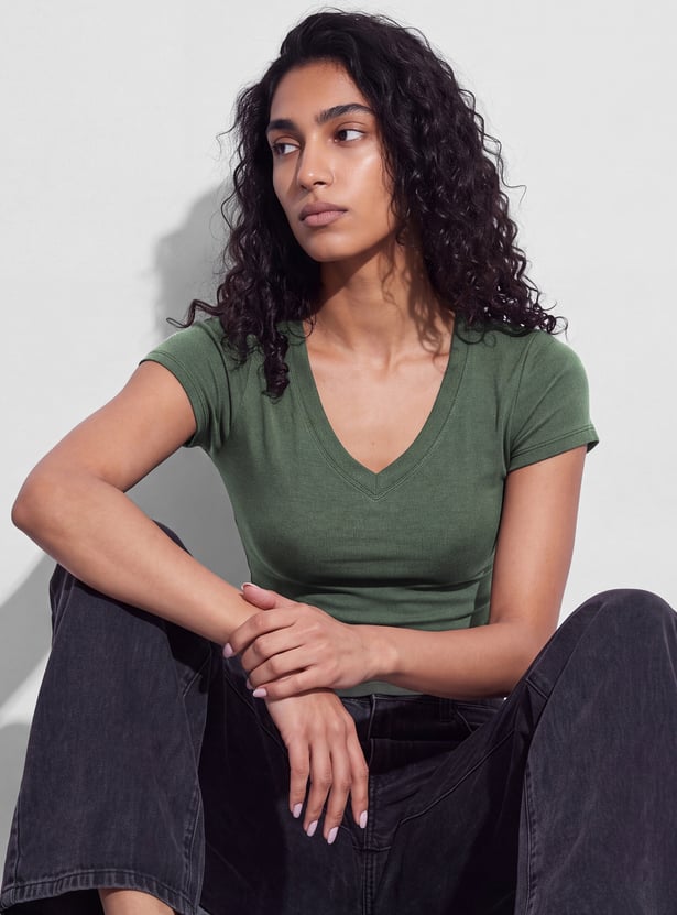 GINGER Solid Cropped T-shirt