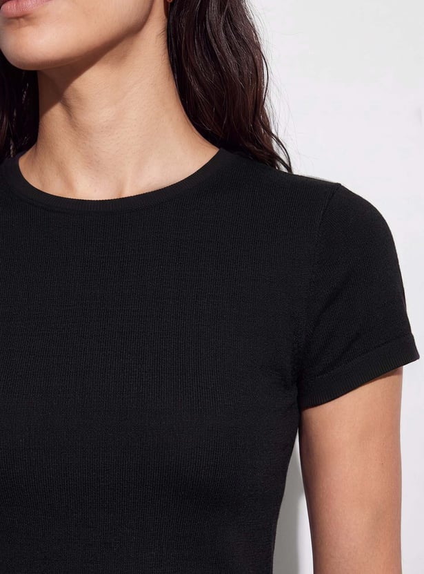 GINGER Solid Crop T-shirt