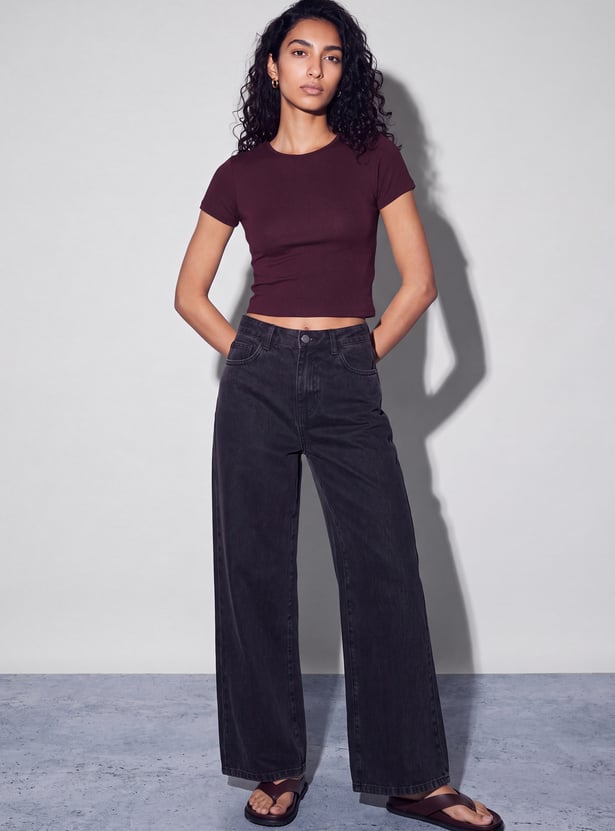 GINGER Solid Crop T-shirt