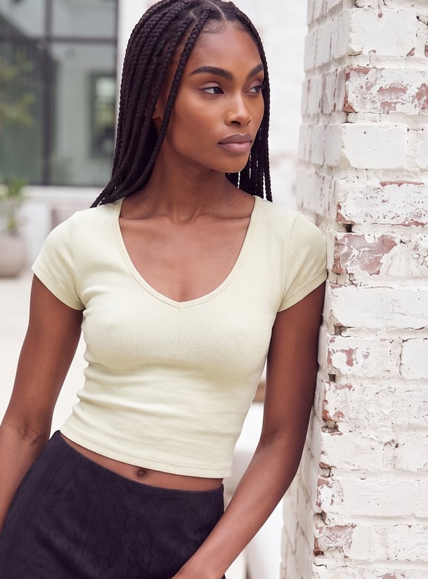 GINGER Knitted Crop T-shirt