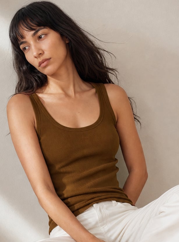 GINGER Solid Tank Top