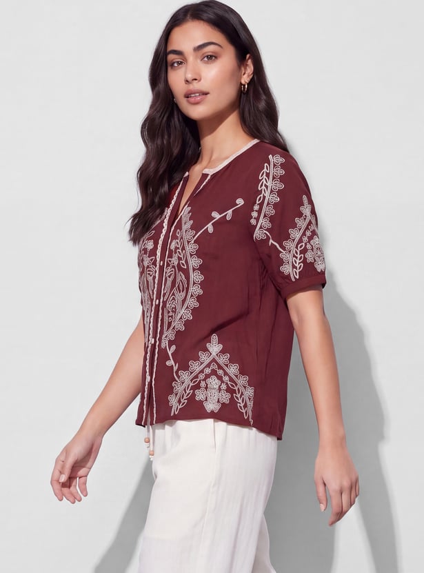 FAME FOREVER Embroidered Top