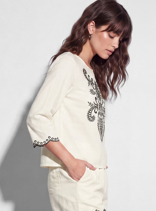 FAME FOREVER Embroidered Top