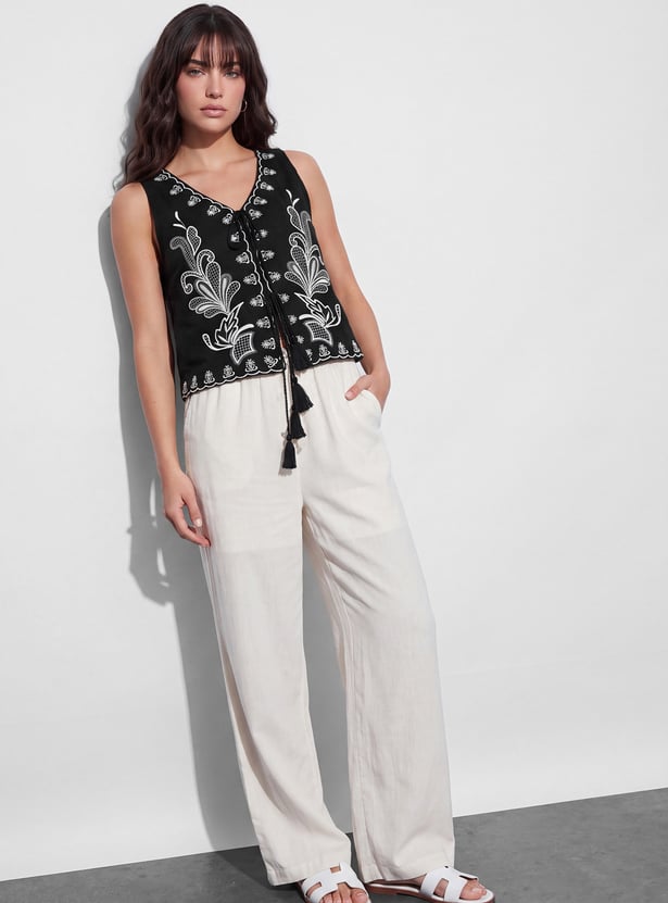 FAME FOREVER Embroidered Top