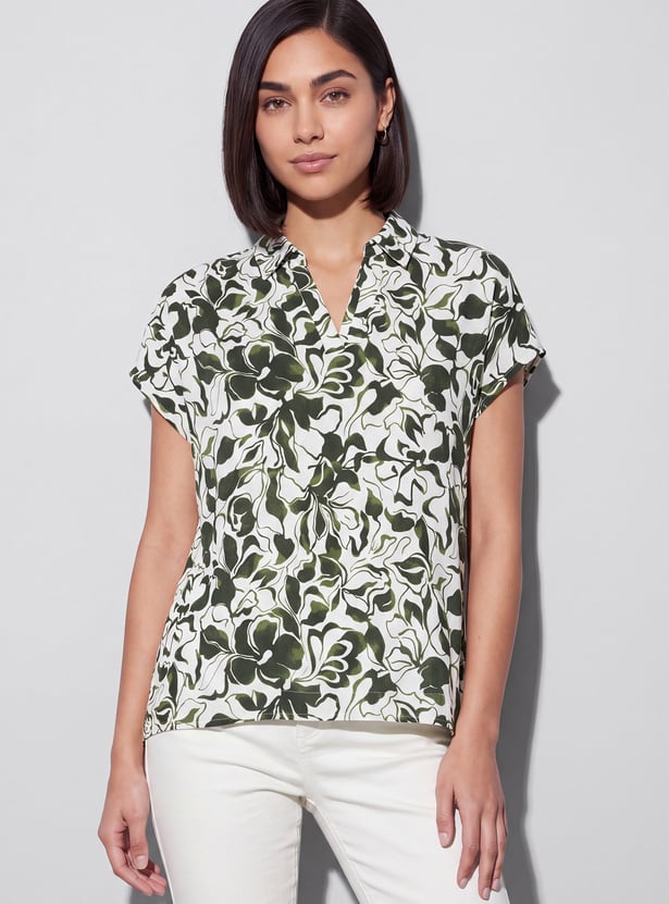 FAME FOREVER Printed Spread Collar Top
