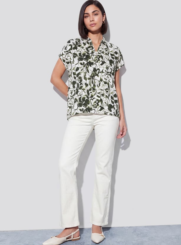 FAME FOREVER Printed Spread Collar Top