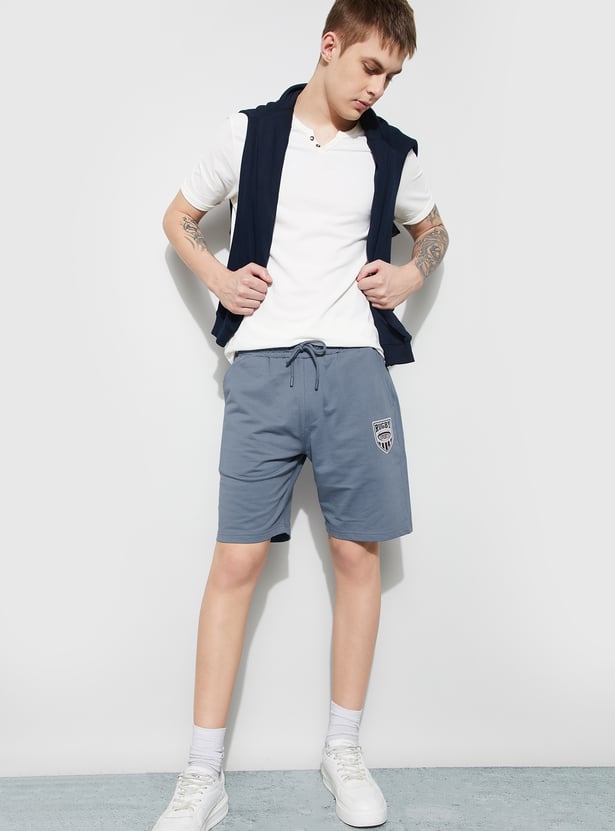 FAME FOREVER Printed Regular Fit Shorts