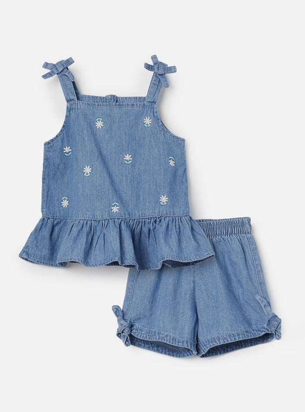 FAME FOREVER Girls Embroidered Top with Shorts Set