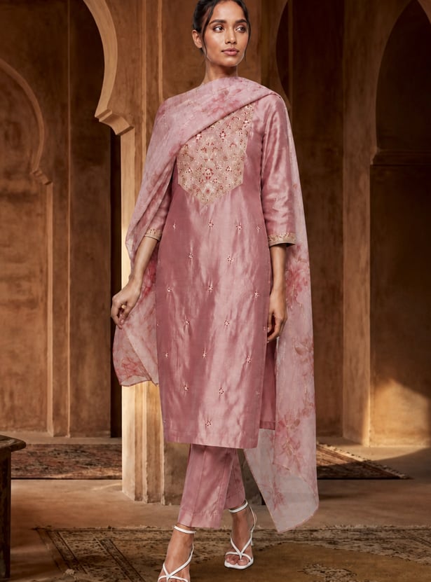 MELANGE Embroidered Straight Kurta Set