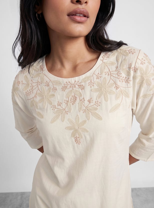 MELANGE Embroidered Straight Kurta