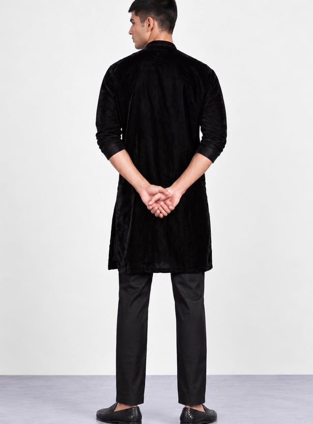 MELANGE Embroidered Straight Kurta