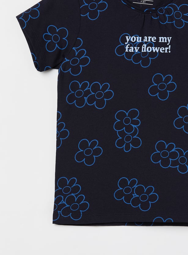 FAME FOREVER Girls Graphic Print T-shirt with Shorts Set