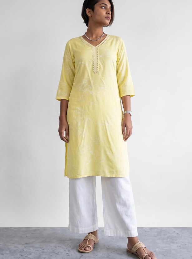 MELANGE Floral Embroidered Straight Kurta