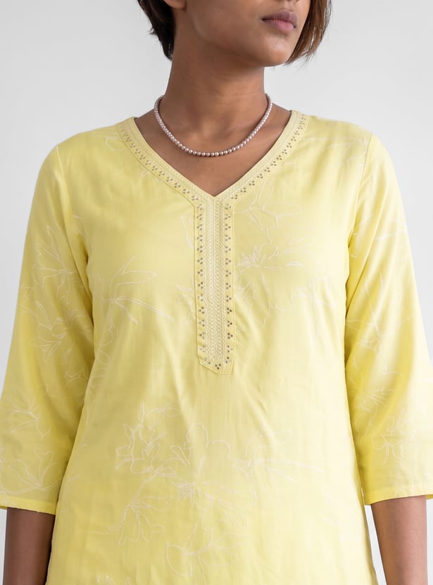 MELANGE Floral Embroidered Straight Kurta