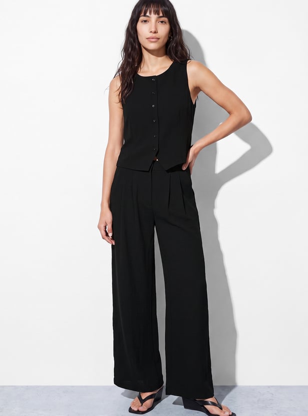 GINGER Solid Vest-Style Top