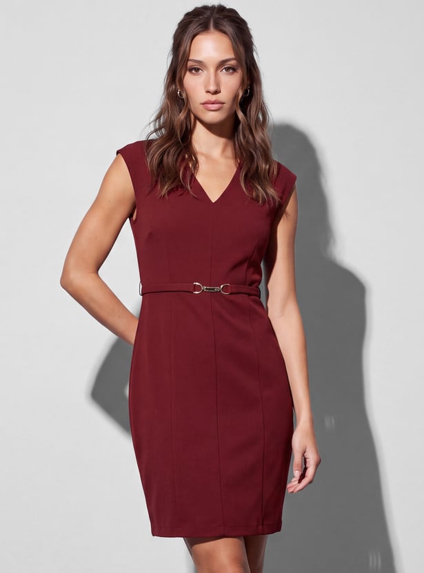 CODE CLASSIC Solid Belted Shift Dress
