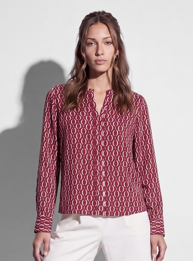 CODE CLASSIC Printed Keyhole Neck Button Top