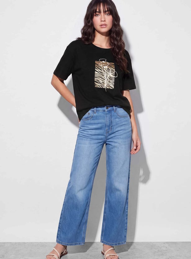 FAME FOREVER Graphic Print T-shirt