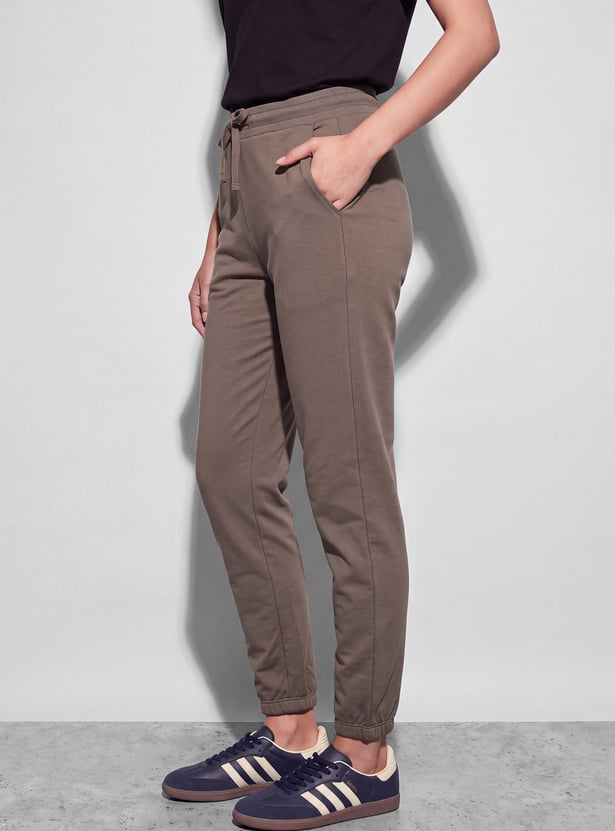 FAME FOREVER Solid Drawstring Joggers