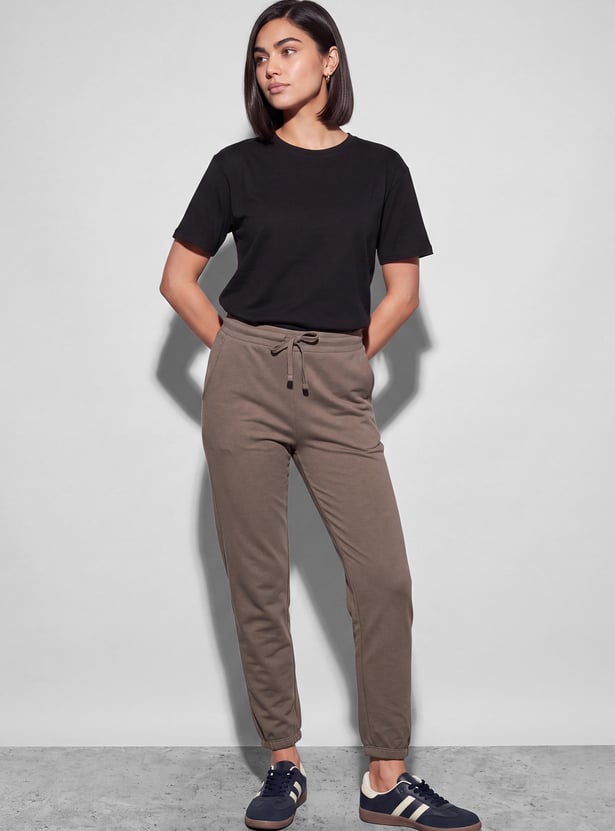 FAME FOREVER Solid Drawstring Joggers