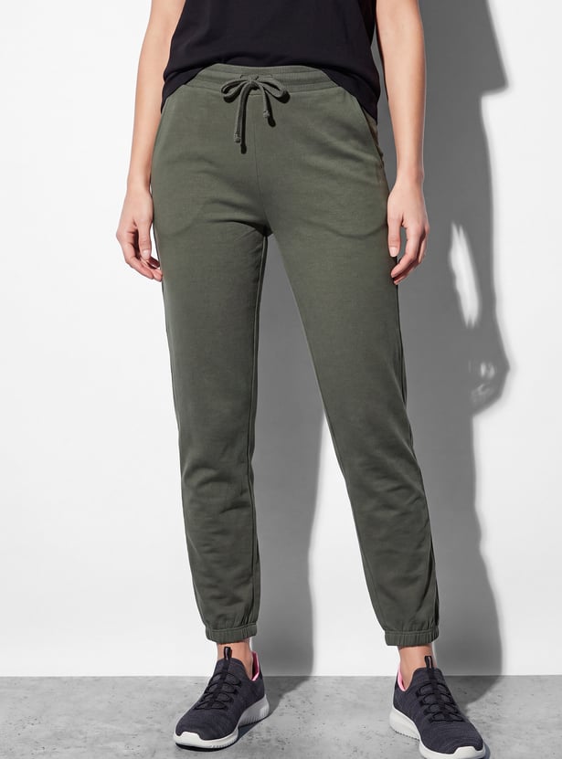 FAME FOREVER Drawstring Joggers