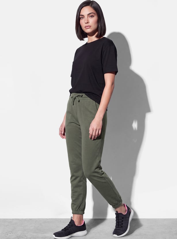 FAME FOREVER Drawstring Joggers