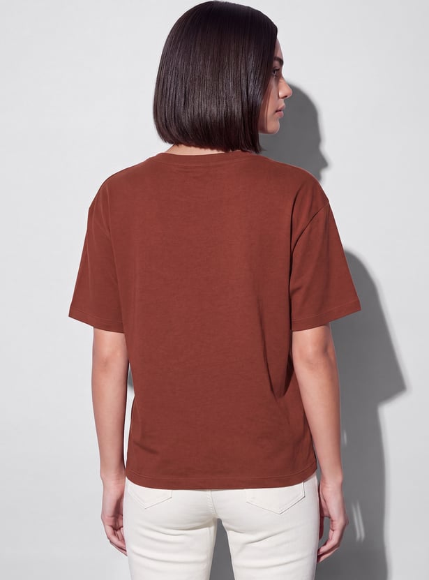 FAME FOREVER Typographic Print T-shirt