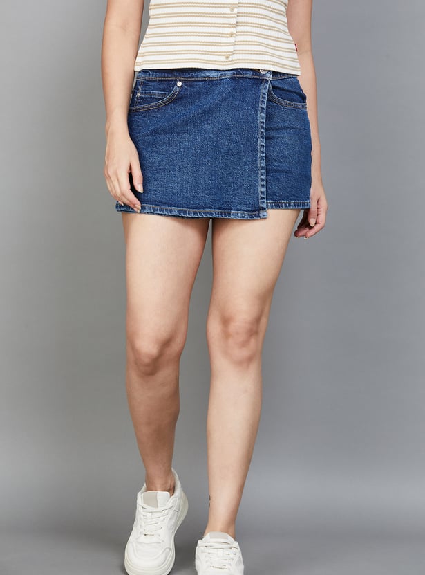 LEVI'S Medium Wash Skort