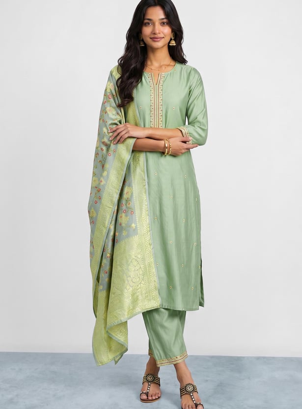 MELANGE Embroidered Straight Kurta Set