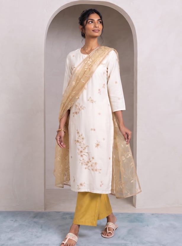 MELANGE Embroidered Kurta Set