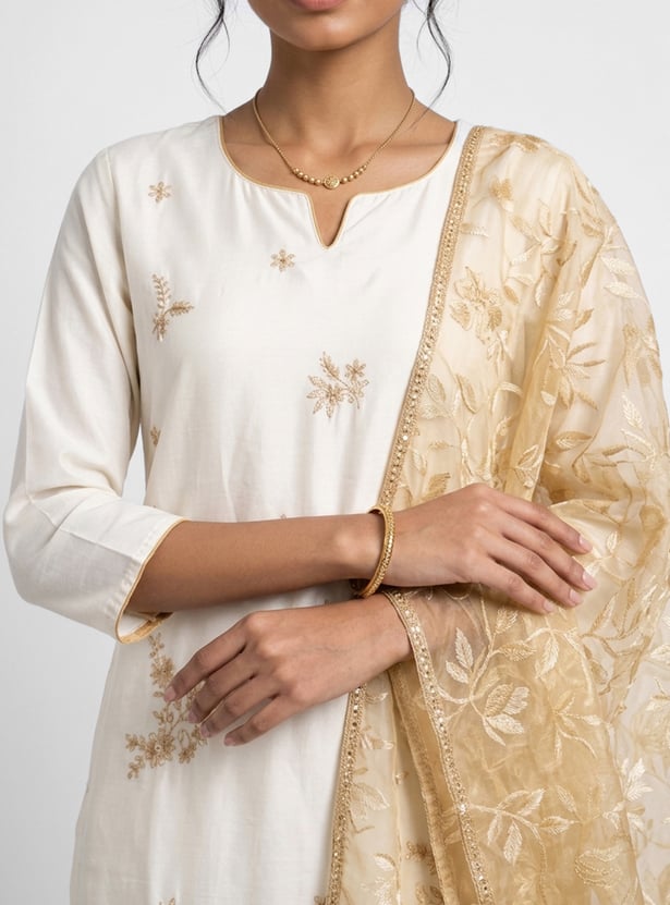 MELANGE Embroidered Kurta Set