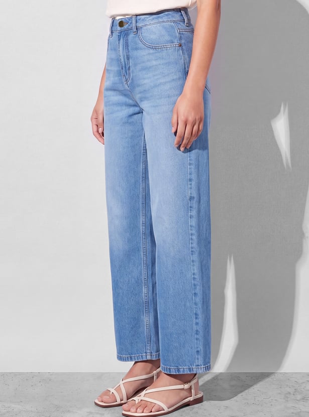 FAME FOREVER Washed Relaxed Fit Jeans