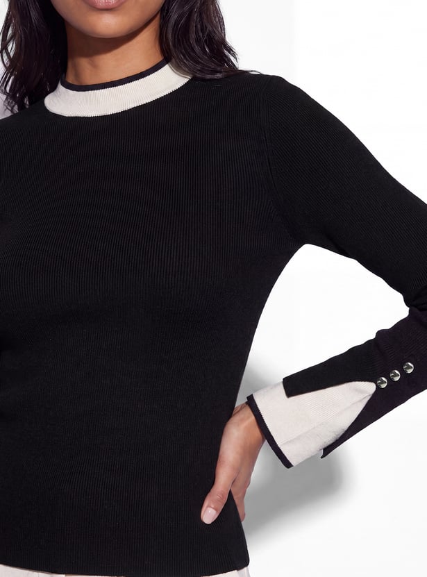 CODE Ribbed Design Knit Top