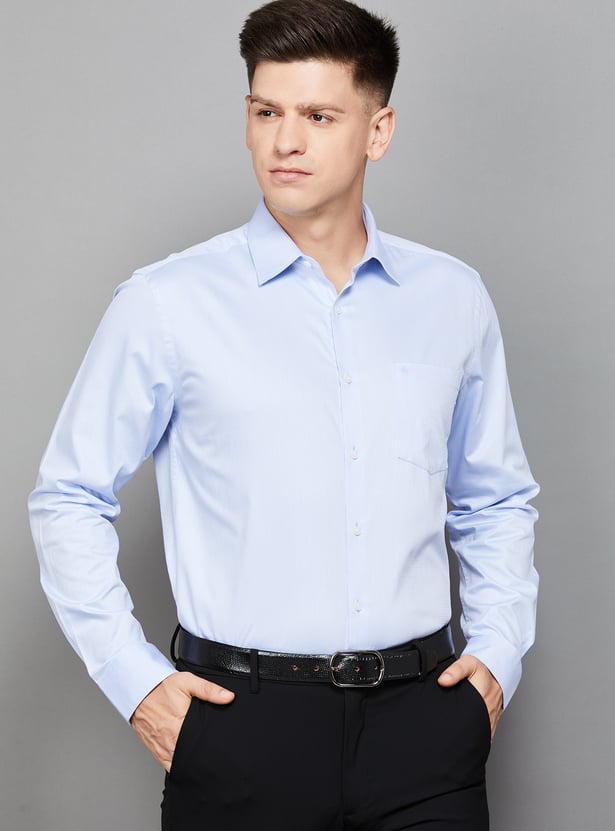 ARROW Textured Regular Fit Formal Shirt