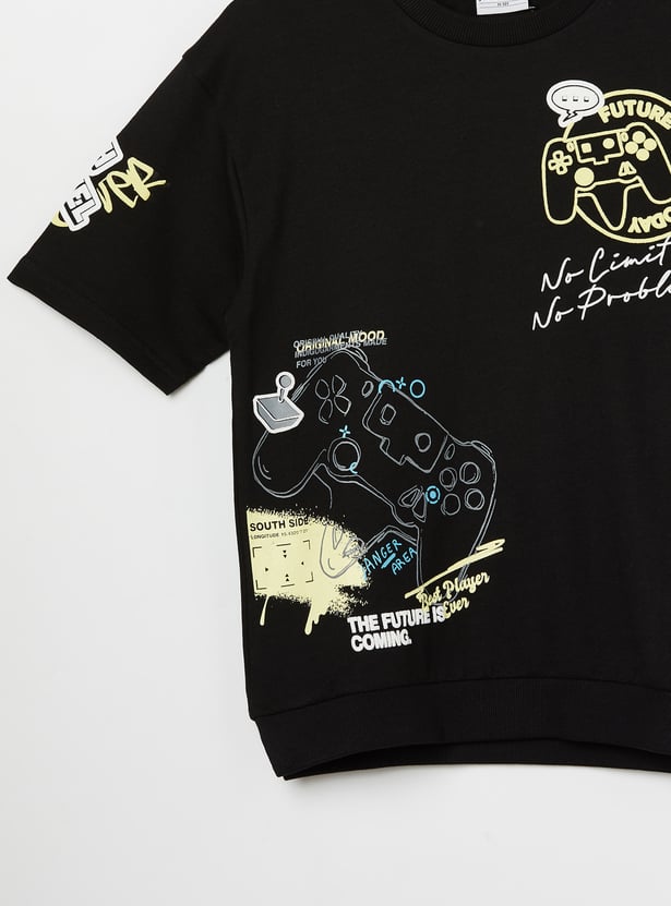 FAME FOREVER Boys Game Controller Graphic T-shirt