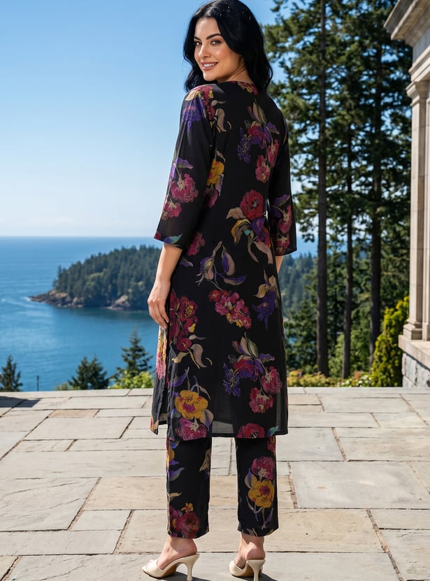 W Floral Print Straight Kurta Set