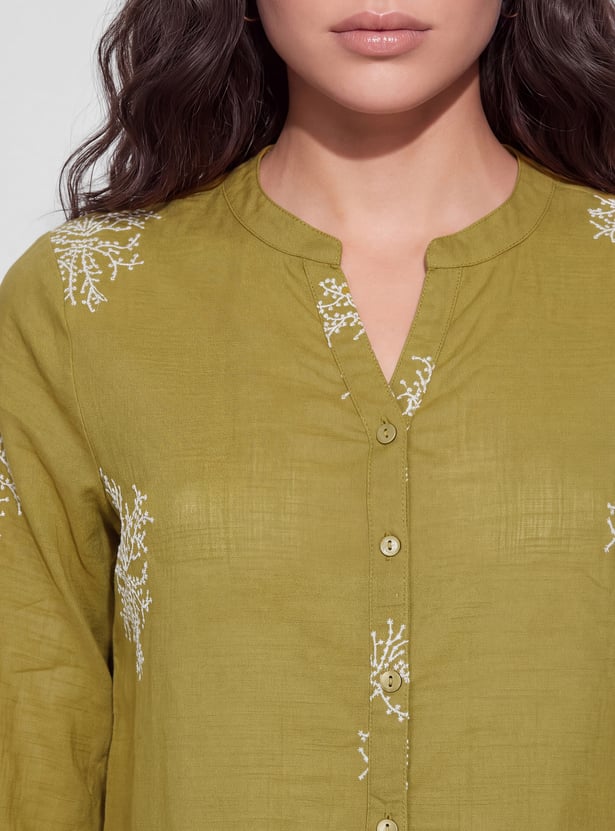 FAME FOREVER Embroidered Three-quarter Sleeves Top