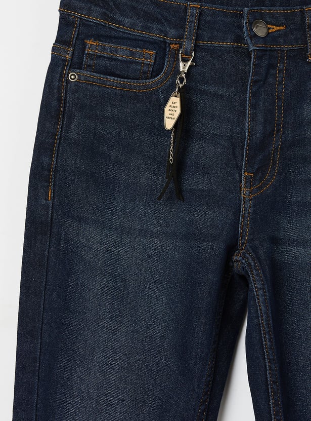 FAME FOREVER Boys Medium Wash Mid-Rise Jeans
