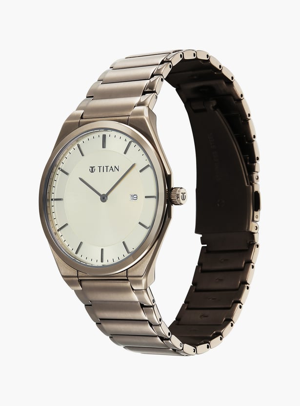 TITAN Classique Slimwear Analog Watch - 90257QM03