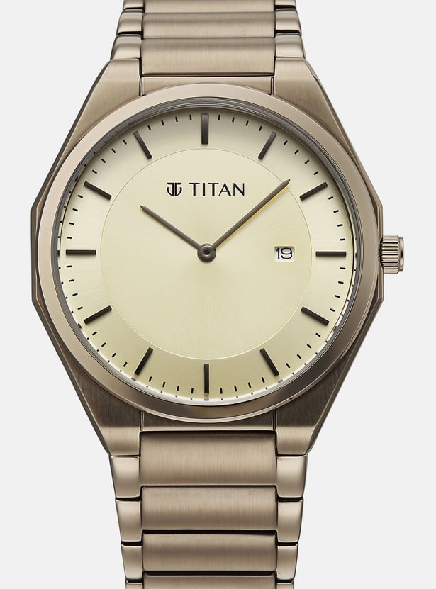 TITAN Classique Slimwear Analog Watch - 90257QM03