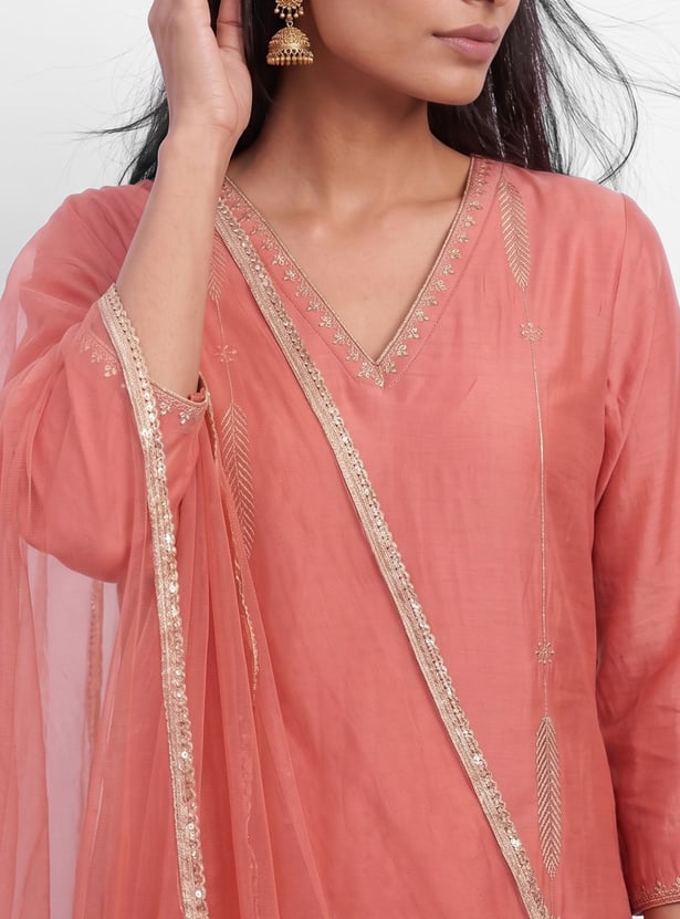 MELANGE Embroidered Kurta Set