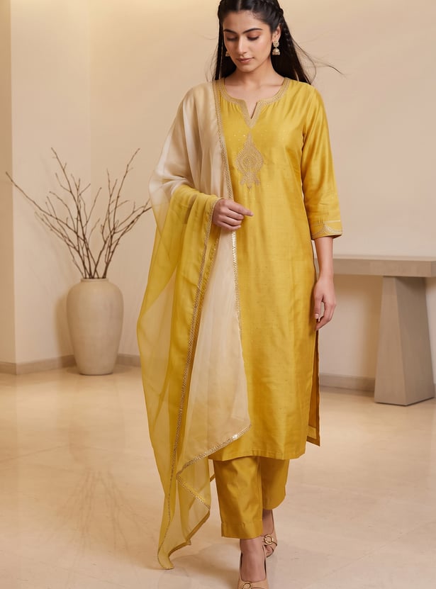 MELANGE Embroidered Straight Kurta Set
