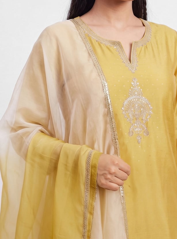 MELANGE Embroidered Straight Kurta Set