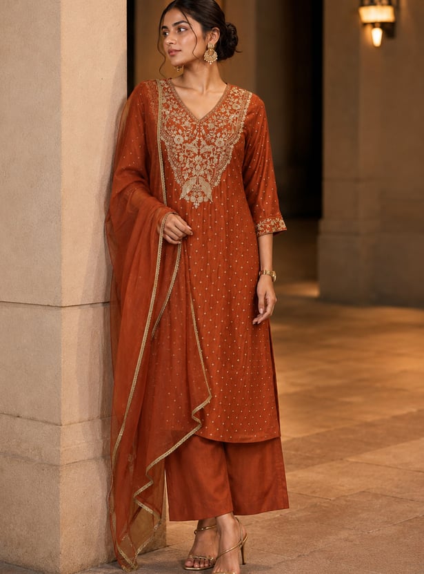 MELANGE Embroidered Straight Kurta Set